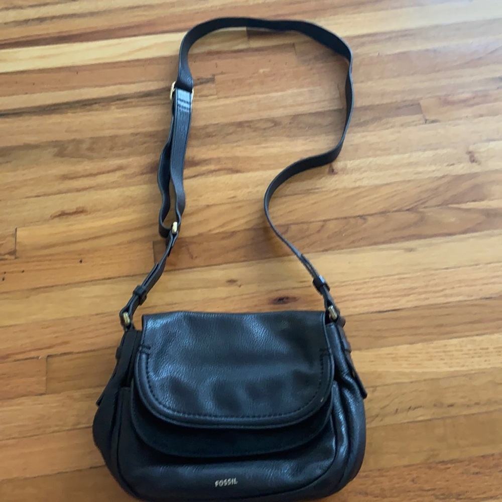 FOSSIL Black Leather Crossbody Bag